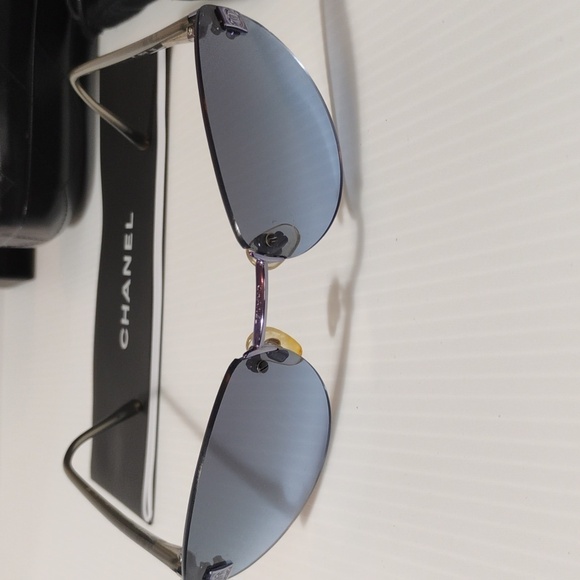 CHANEL Blue Hombre Metallic Blue Rimless Sunglasses Full Inclusion - Picture 8 of 11